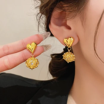New Fashion Love Heart fülbevaló vintage arany színű golyócsepp fülbevaló nőknek Lányok esküvő Valentin ékszer Bijoux ajándék